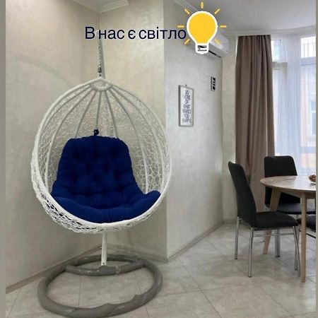 Apartment In Khmelnytsky Street リヴィウ エクステリア 写真