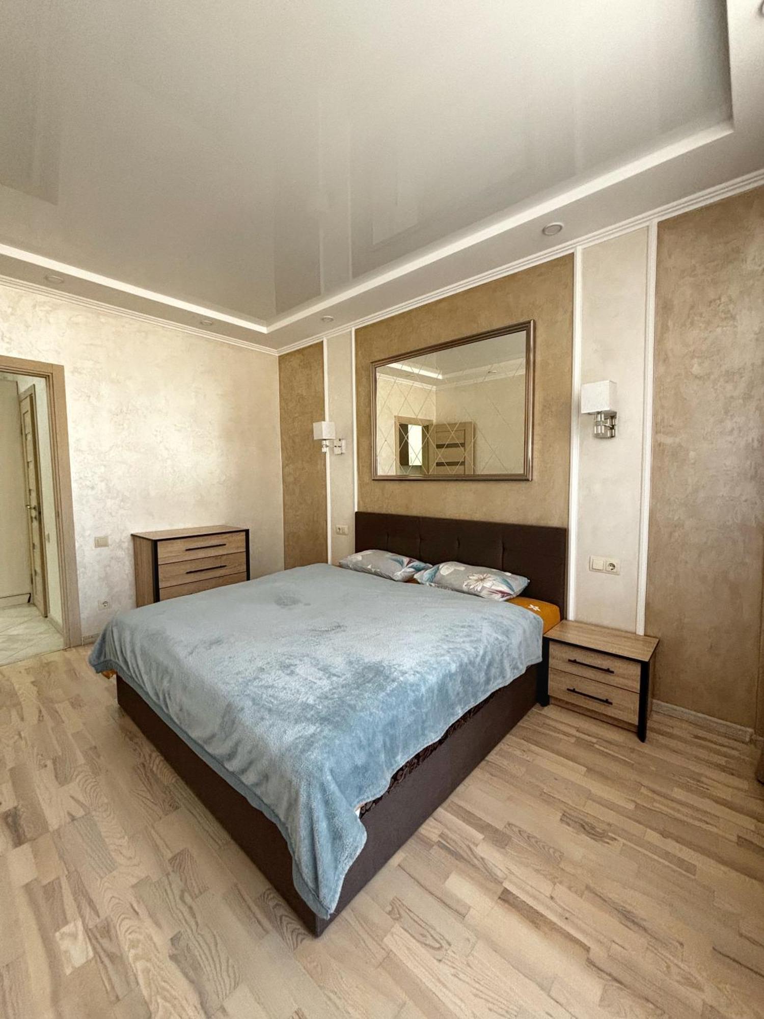 Apartment In Khmelnytsky Street リヴィウ エクステリア 写真
